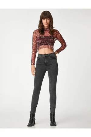 Koton The jeans are in a Slim Fit High Waist and Skinny Legs - Carmen Jean