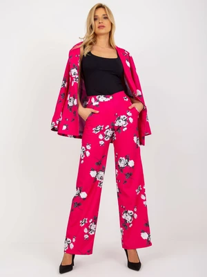 Fuchsia wide fabric trousers with rose suits