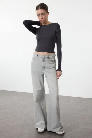 Trendyol Anthracite Premium Viscose Crew Neck Crop Flexible Knitted Blouse