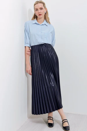 Bigdart 8009 Leather Look Pleated Skirt - Navy Blue