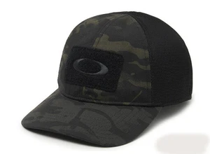 Kšiltovka SI 110 Snapback Oakley® – Multicam® Black (Barva: Multicam® Black)