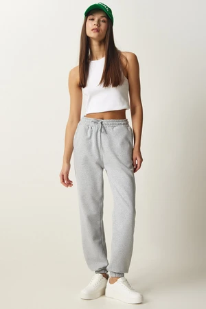 Happiness İstanbul Women's Gray Tiered Knitted Sweatpants