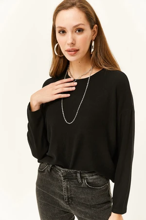 Olalook Women's Solid Black Crew Neck Bat Soft Textured Blouse