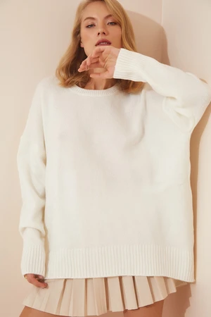 Happiness İstanbul Women's Ecru Oversized Knitwear Sweater