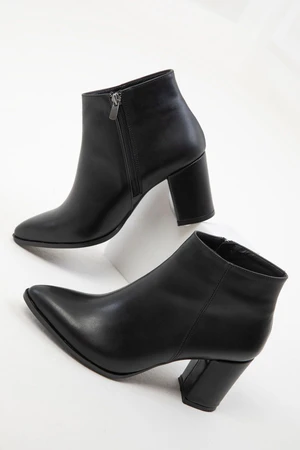 Soho Black Women's Boots & Booties 17518