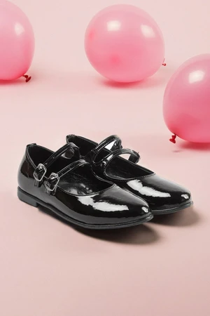 Trendyol Black Double Banded Patent Leather Mary Jane Girls Flats