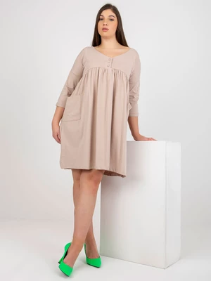 Basic beige dress of larger size with pockets