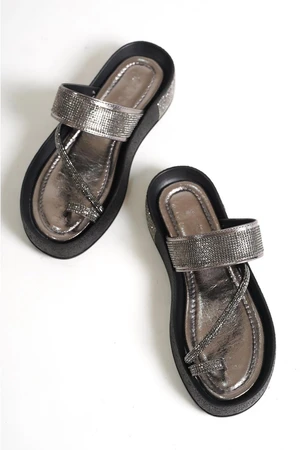 Capone Outfitters Capone Studded Band with Stones and Stitched Detailed Wedge Heel Metallic Women's Slippers.