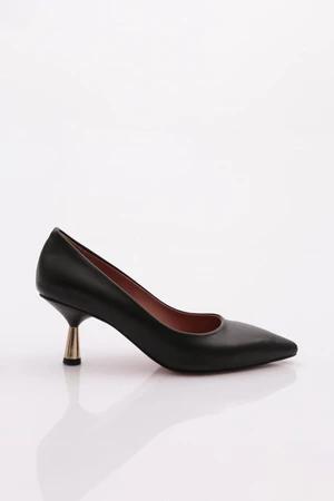 DGN Women's 340-22y Pointed Toe, Low-Cut Toes, Heels.