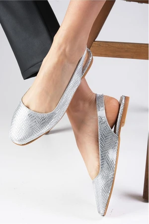 Mio Gusto Ally Silver Color Snakeskin Patterned Flat Toe Women's Flat Shoes