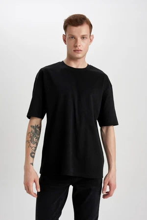 DEFACTO Oversize Fit Crew Neck Short Sleeve Heavy Fabric Basic T-Shirt