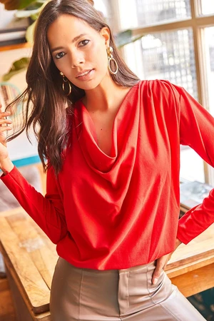 Olalook Women's Red Off-the-Shoulder Pleated Detail Collar Loose Knitted Blouse