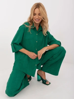 Green two-piece summer set with 3/4 sleeves