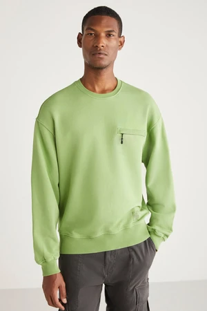 GRIMELANGE Casper Men's Zipper Pocket Round Neck Green Sweatshir