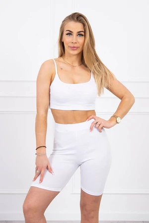 Set with white high-waisted trousers