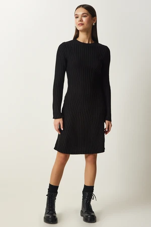 Happiness İstanbul Women's Black Ribbed A-Line Knitwear Dress