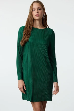 Trendyol Emerald Green Plain Plain Pleated Lined Shift Mini Boat Neck Knitted Dress