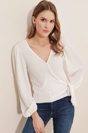 Bigdart 0441 Knitted Wrapover Blouse - White