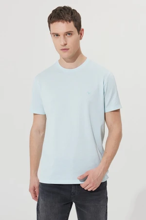 AC&Co / Altınyıldız Classics Men's Turquoise White Easily Ironable Slim Fit Slim Fit Crewneck Jacquard Short Sleeved T-Shirt.