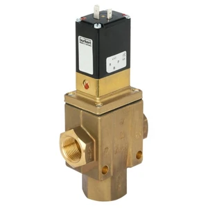 Bürkert servom riadený ventil 468544 6430 24 V/DC NPT 3/4 objímka Menovitá vzdialenosť 90 mm kľudová poloha uzavretá 1 k