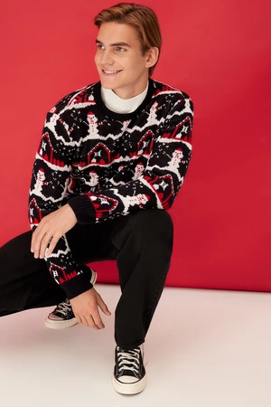 Trendyol Pánsky viacfarebný Regular Fit Crew Krk Vianočný pletený sveter