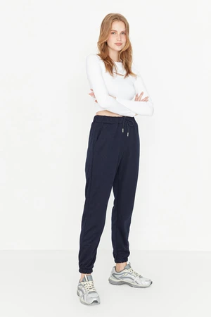 Pantaloni della tuta da donna Trendyol Knitted