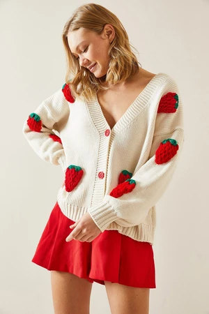 XHAN Cream Strawberry Embroidered Oversize Knit Cardigan