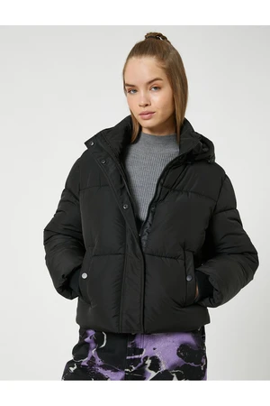 Koton Short Puffy Coat Hooded Zipper Pocket Detail.