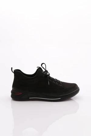 DGN 24019 Men's Lace-Up Sneakers