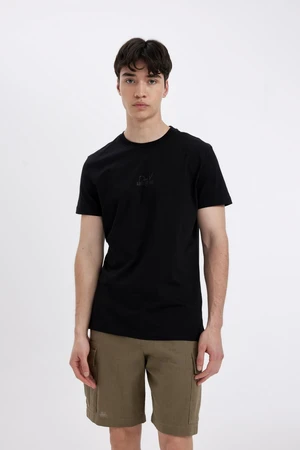 DEFACTO Slim Fit Crew Neck Printed Short Sleeve T-Shirt