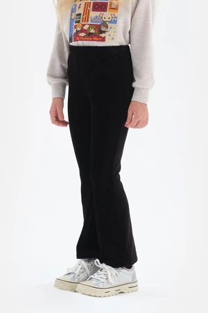 Dagi Anthracite Velvet Trousers With Pockets On The Front.