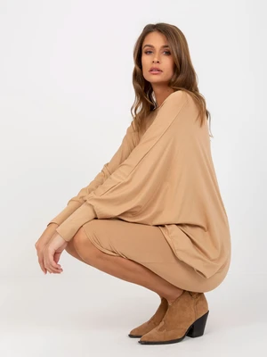 Camel bat dress with wide sleeves