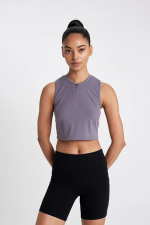 DEFACTO Fit Crop Crew Neck Sports Undershirt