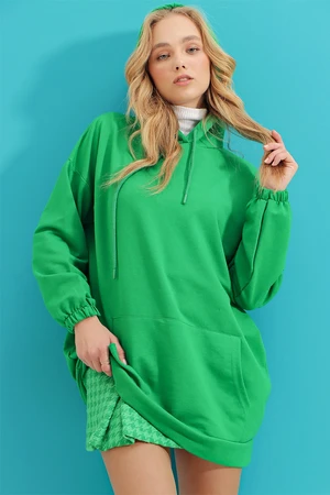 Trend Alaçatı Stili Women's Green Hooded Oversized Sweatshirt with Kangaroo Pocket