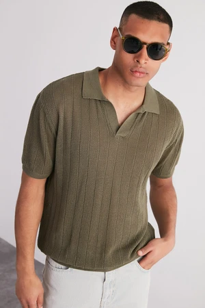 Trendyol Limited Edition Khaki Relaxed Limited Edition Short Sleeve Polo Neck Knit T-shirt