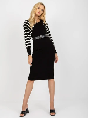 Női ruha Fashionhunters Striped