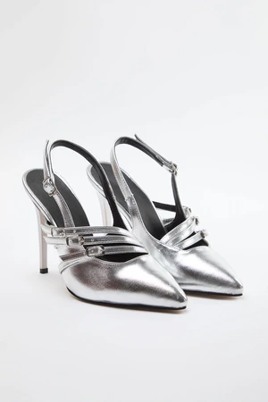 Trendyol Silver Band Detailed Pointed Toe Women's Thin Heel Shoes