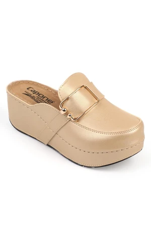 Capone Outfitters Anatomical Soft Comfortable Sole, Wedge Heels Mommy Slippers.