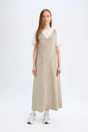 DEFACTO Regular Fit V Neck Side Gather Detail Basic Plain Gabardine Sleeveless Maxi Dress