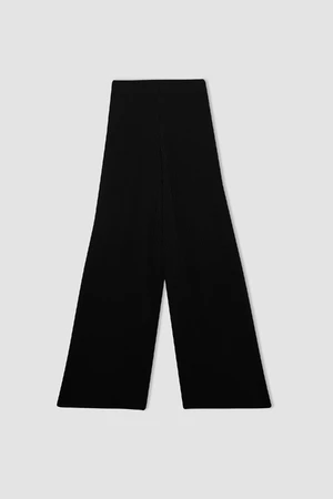 DEFACTO Relax Fit Elastic Waist Wide Leg Basic Plain Knitwear Trousers