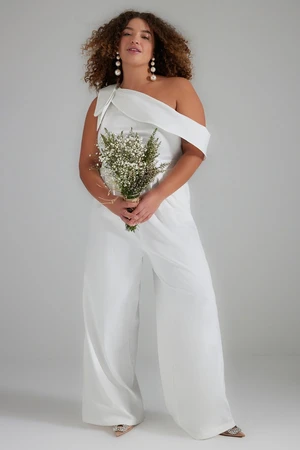 Trendyol Curve White One-Shoulder Weave Bridal Overalls With Bow