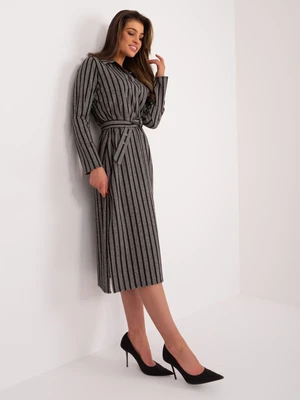 Dark gray straight dress with collar