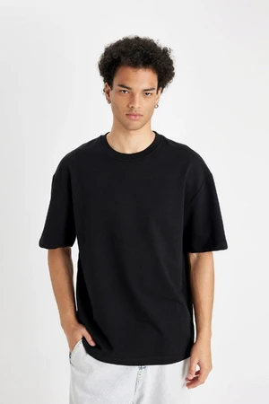 DEFACTO Relax Fit Crew Neck Cotton Short Sleeve Basic Plain T-Shirt