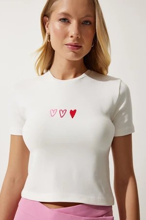 Happiness İstanbul Women's Ecru Heart Embroidered Crop Knitted T-Shirt