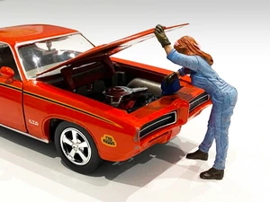 Retro Female Mechanic II Figurine for 1/18 Scale Models by American Diorama