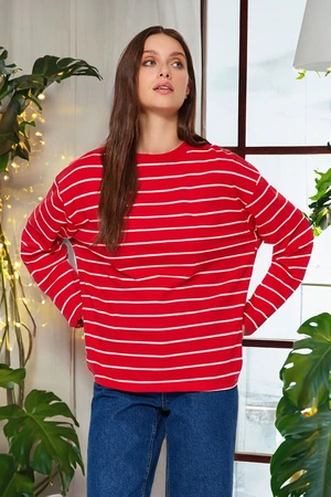 Trendyol Red Striped Oversize/Wide Cut Crew Neck Thin Knitted Sweatshirt