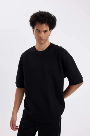 DEFACTO Loose Fit Crew Neck Short Sleeve Heavy Fabric Basic T-Shirt