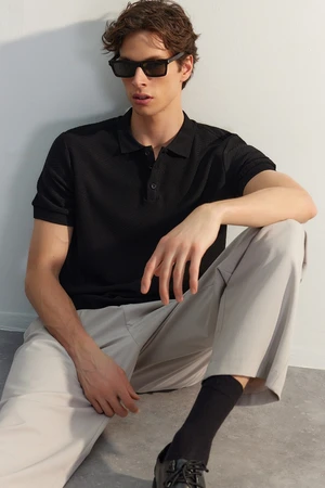 Trendyol Black Regular/Normal Cut Short Sleeve Thick Textured Buttoned Polo Collar T-shirt