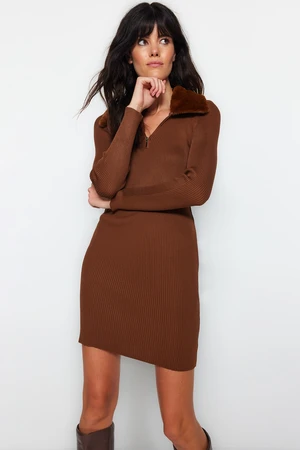 Trendyol Brown Mini Knitwear Faux Für Detail Dress