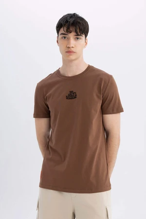 DEFACTO Slim Fit Crew Neck Printed Organic Cotton T-Shirt